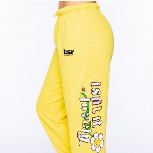 New  Yellow Jogger Sweat Pant by Samii Ryan Flower & Bee Graphic Size Small - Picture 6 of 10